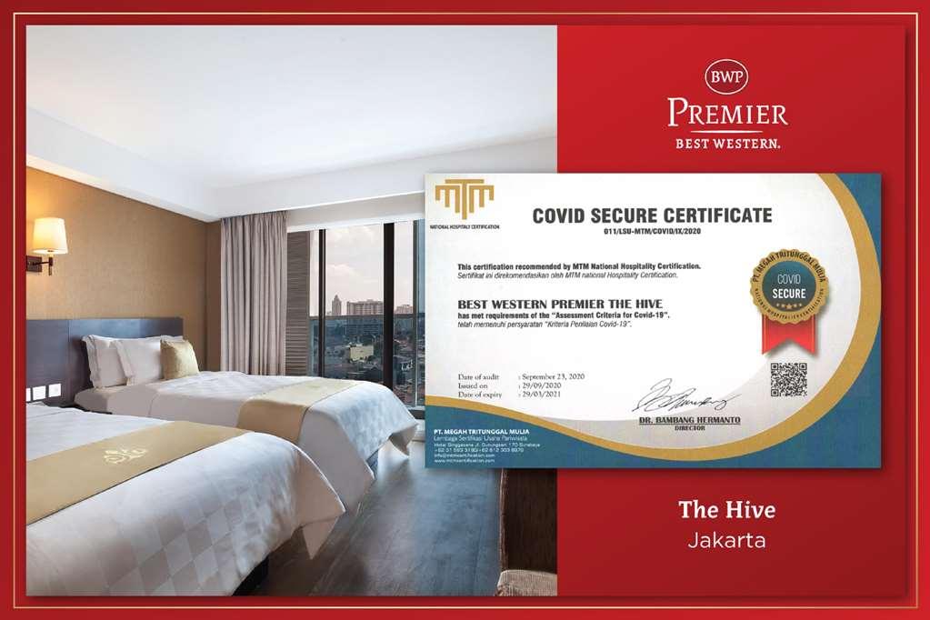 Best Western Premier The Hive Jakarta Exterior foto