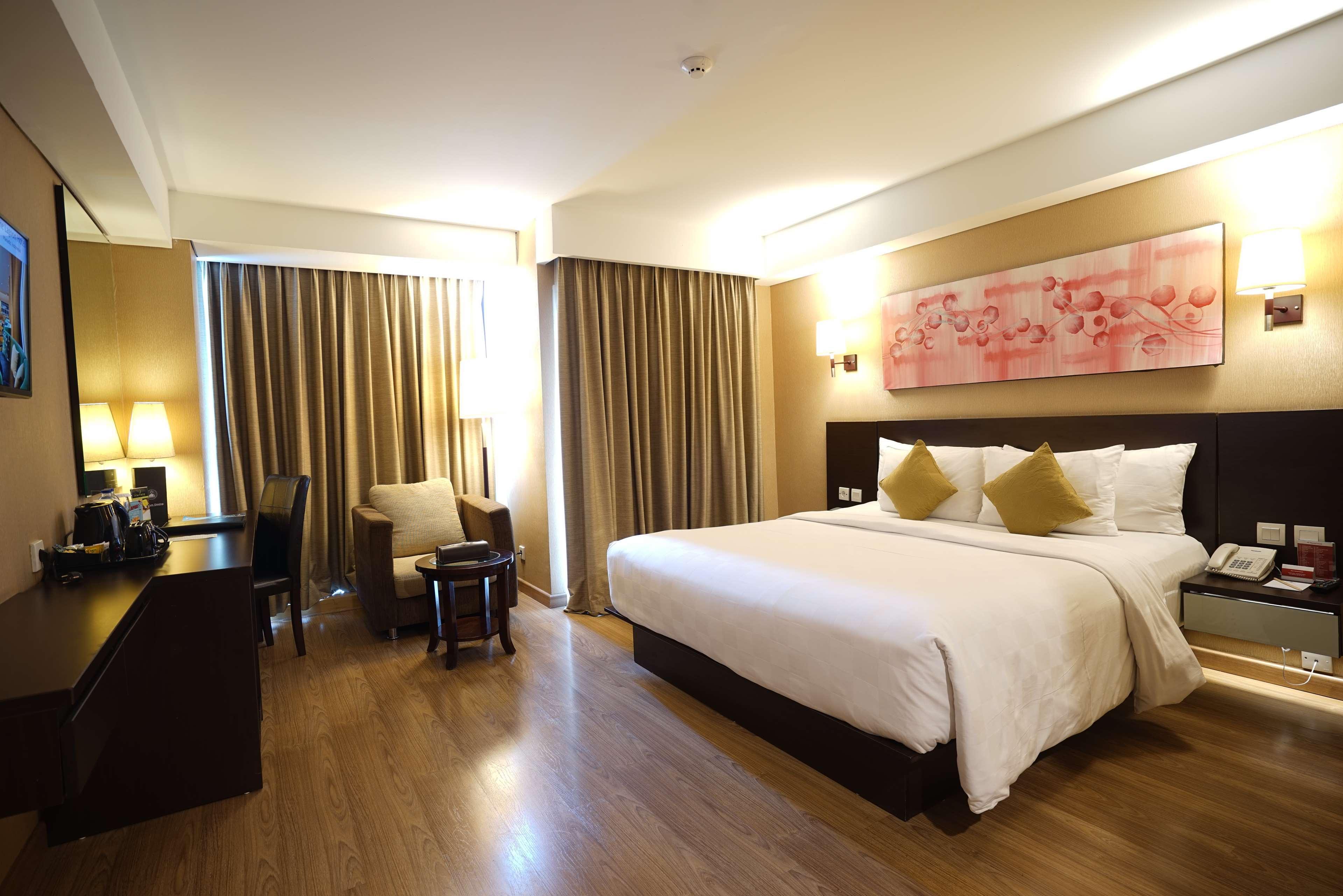 Best Western Premier The Hive Jakarta Exterior foto