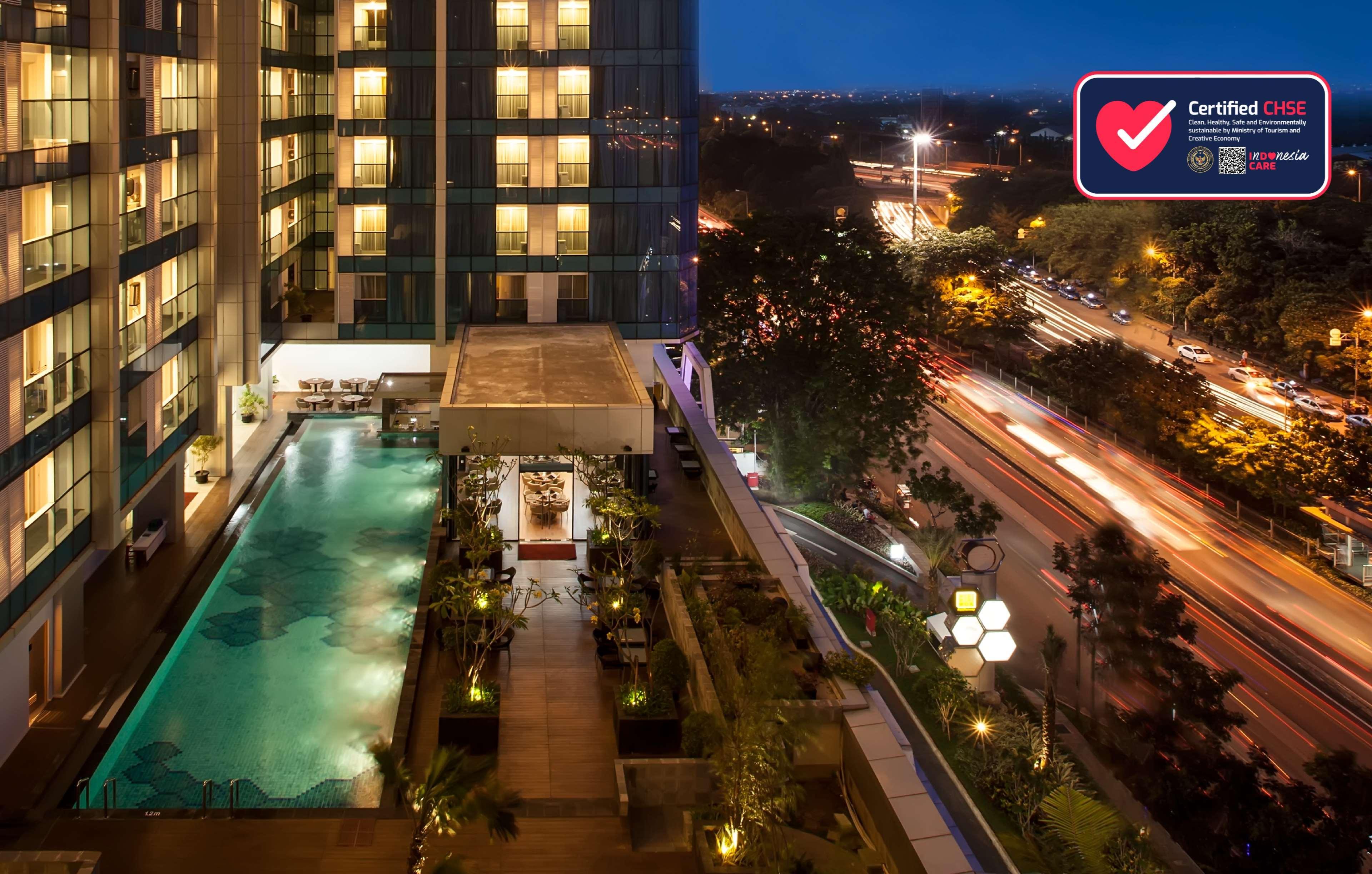 Best Western Premier The Hive Jakarta Exterior foto