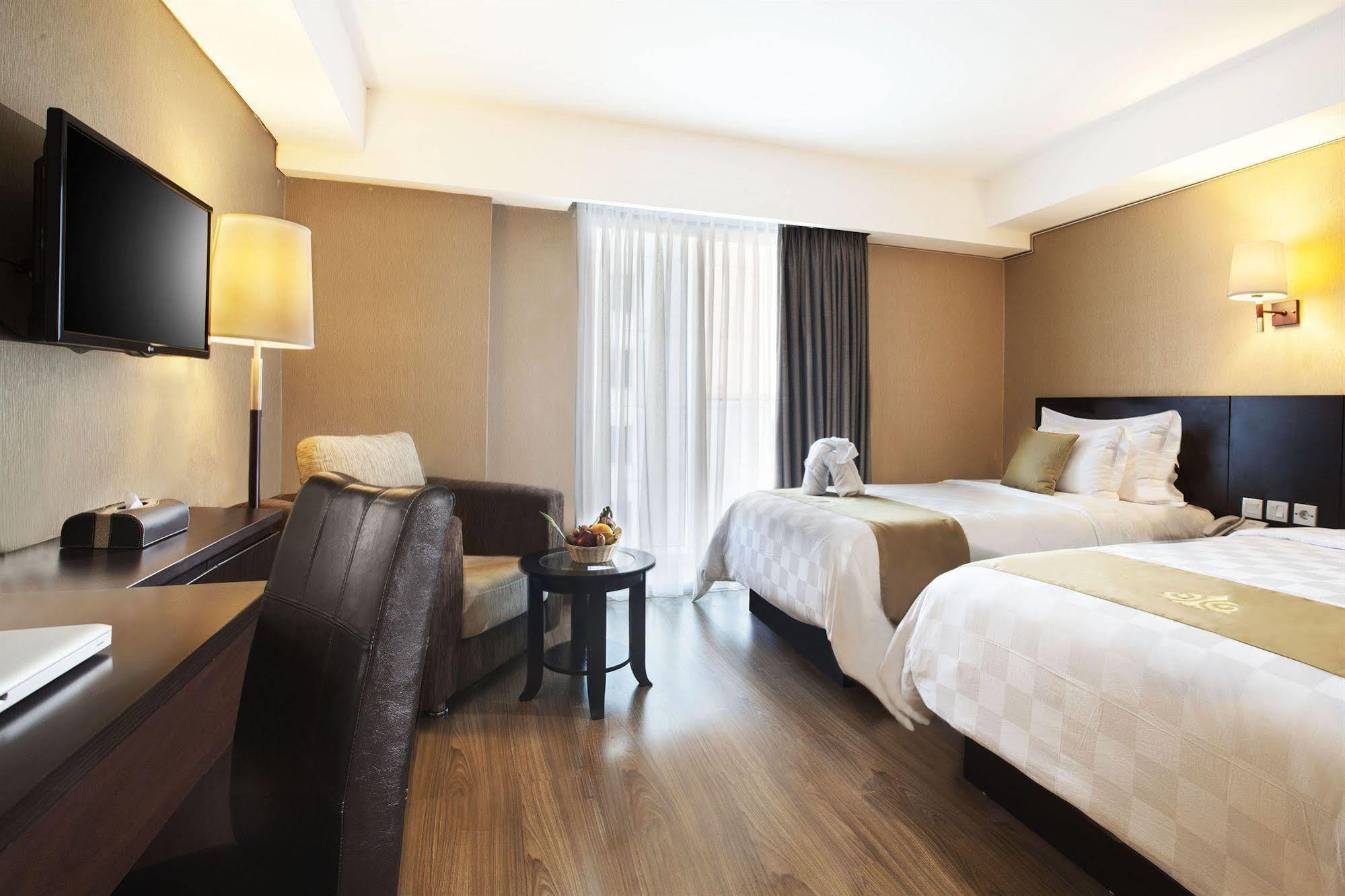 Best Western Premier The Hive Jakarta Exterior foto